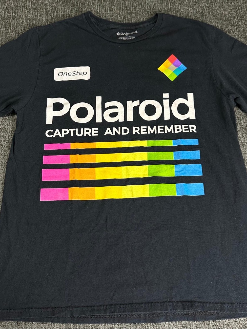 Polaroid Capture & Remember OneStep Camera 2019 Large Black T Shirt Men's Unisex